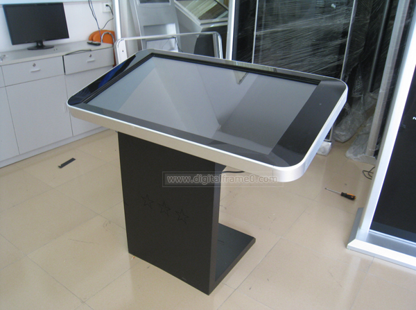 32 inch HD digital photo frame 